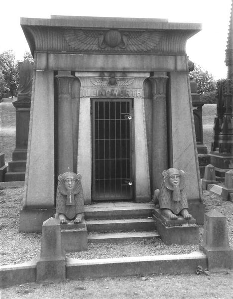 Illingworth, front
