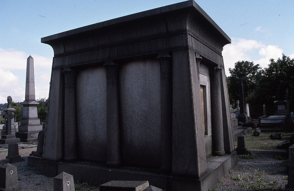 Illingworth Mausoleum